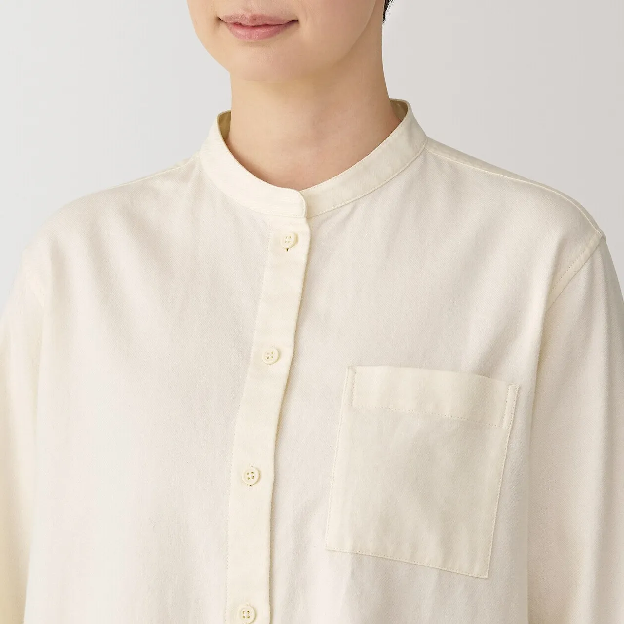 Camicia da donna in flanella spazzolata doppia con collo alto