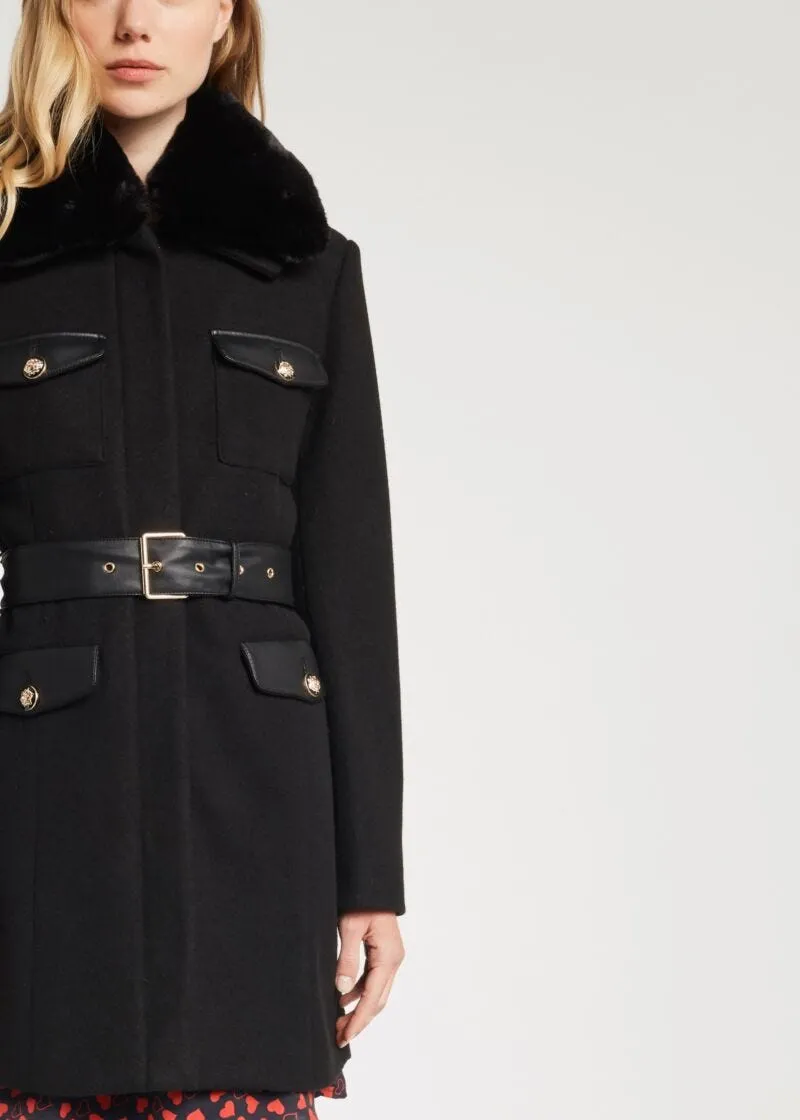 Cappotto con cintura