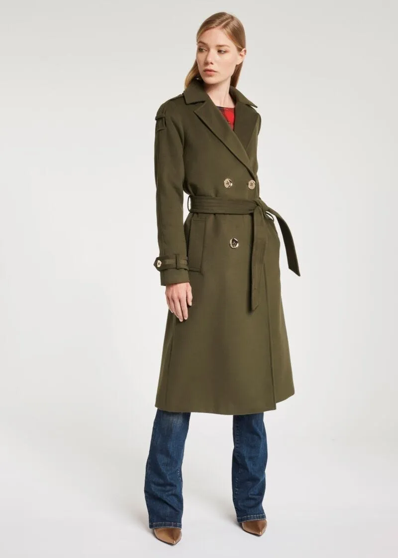 Cappotto dalla linea trench