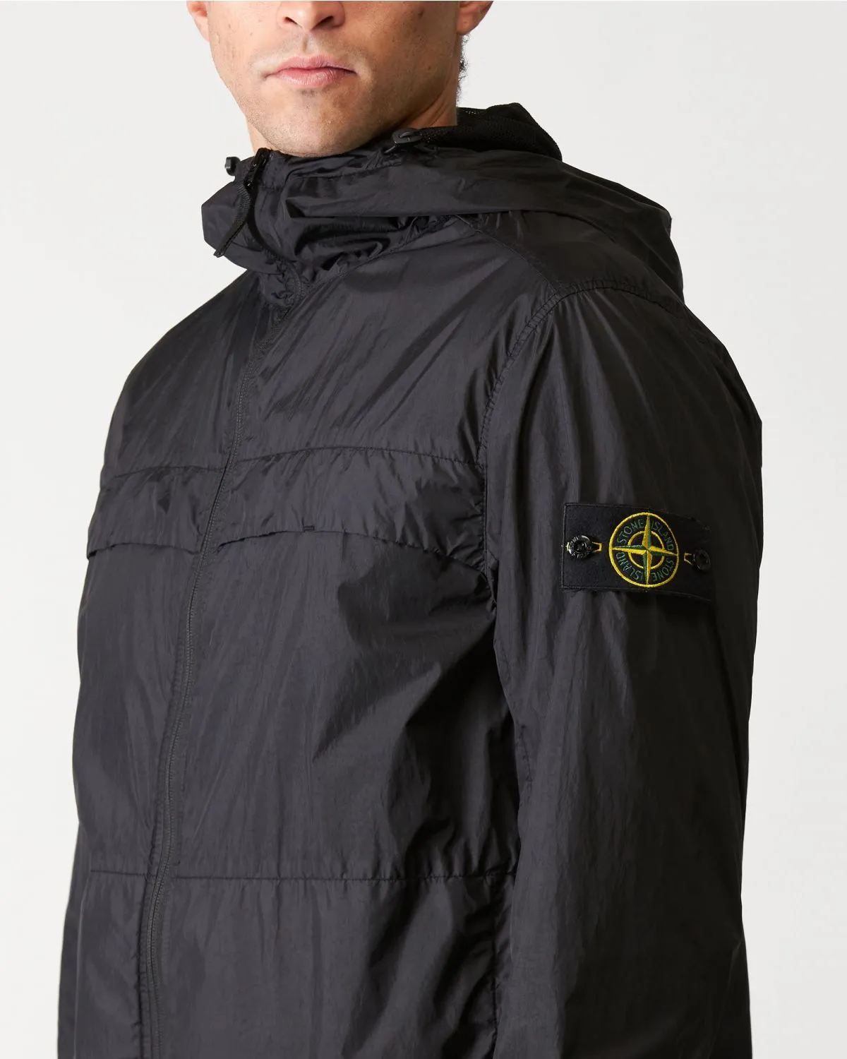 Giubbotto nero Soft-Shell con cappuccio