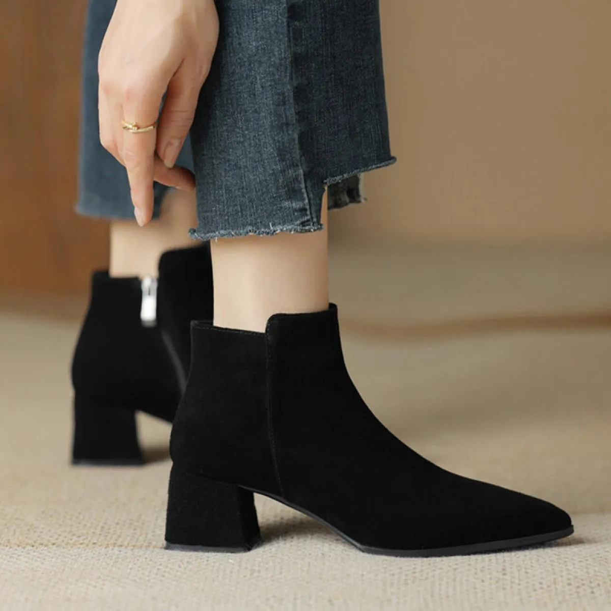 Inverno Donna Tacco medio Stivali Chelsea Scarpe alla caviglia robuste Abito casual Goth Décolleté a punta 2023 Nuove donne di m