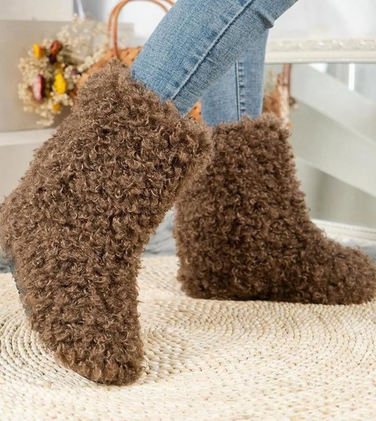 Nuovi stivali da neve invernali per le donne 2022 Stivaletti caldi in peluche Moda Slip On Plus Size Scarpe di cotone piatte Don