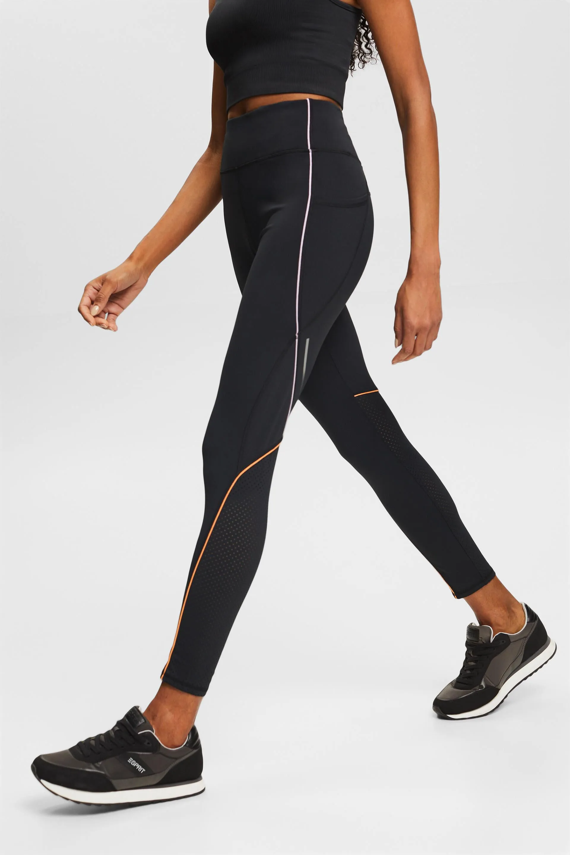Pantaloni sportivi a vita alta