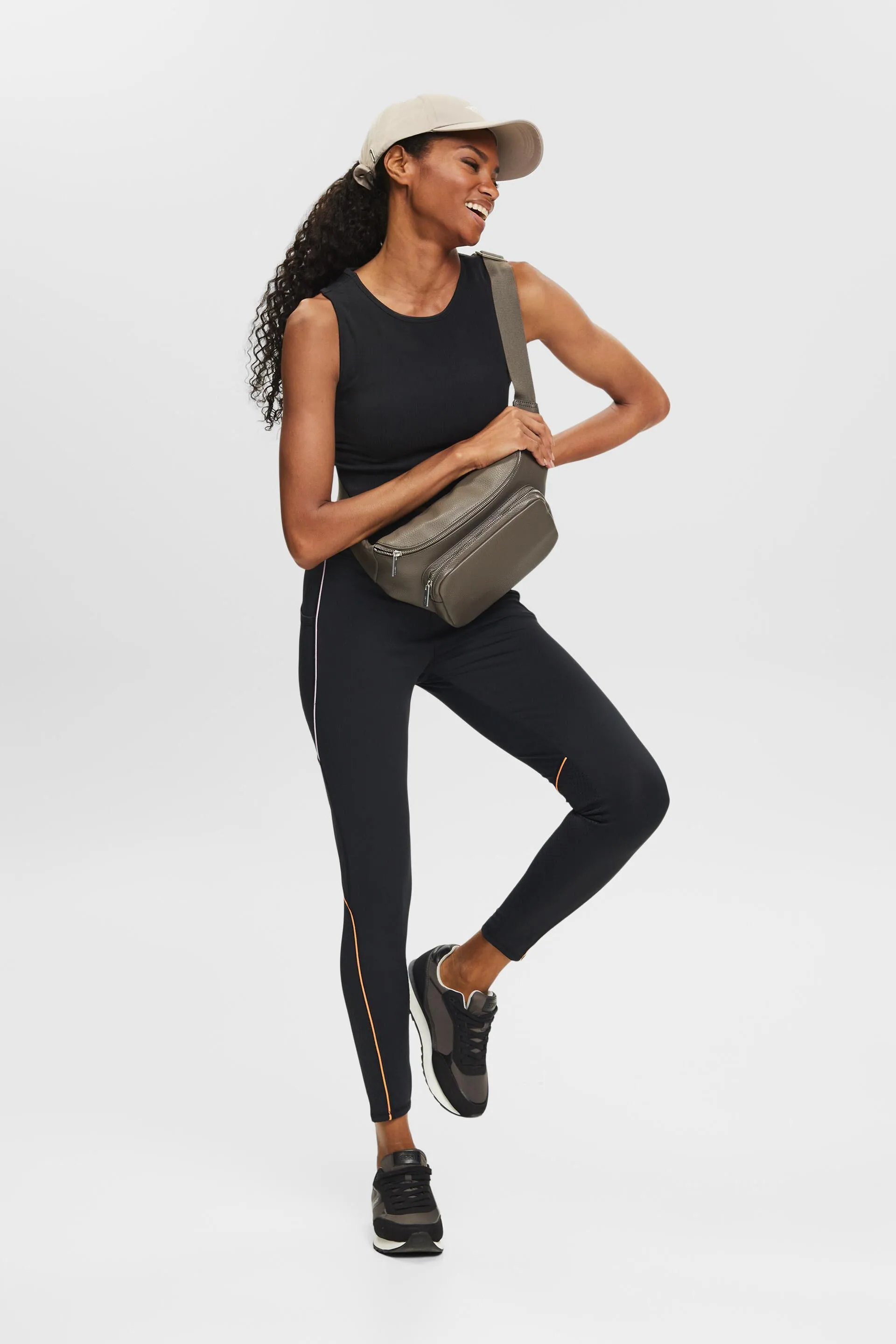 Pantaloni sportivi a vita alta