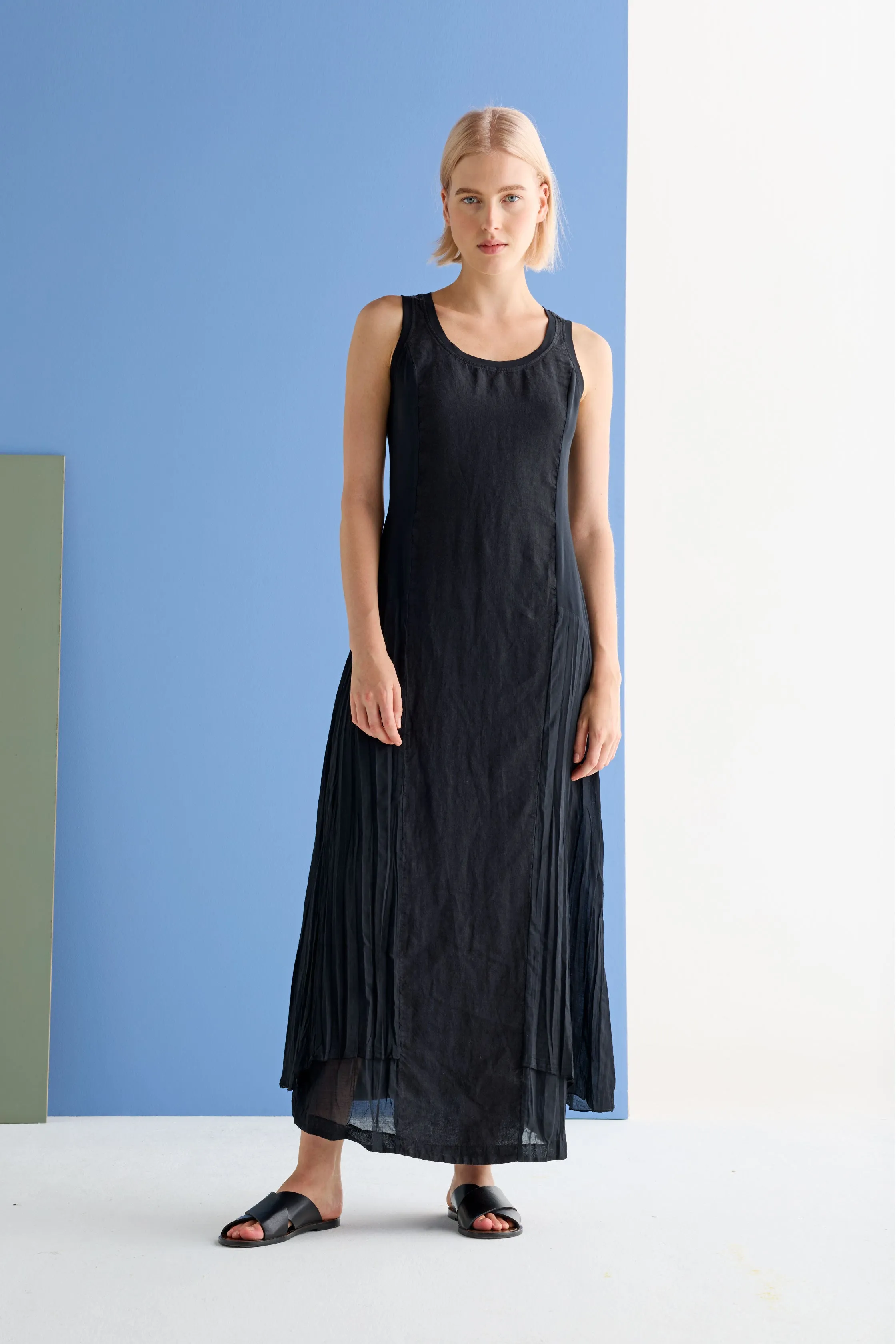 Sleeveless Maxi Dress Garment Dyed 102U 7023